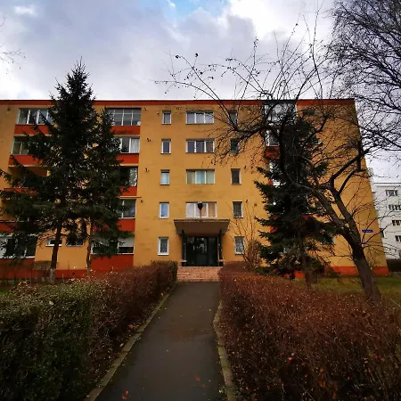 Appartement Garsoniera Flamingo Garii 4 à Braşov Extérieur photo
